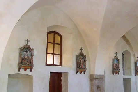 Enduits intérieurs — Église de Biville (50).