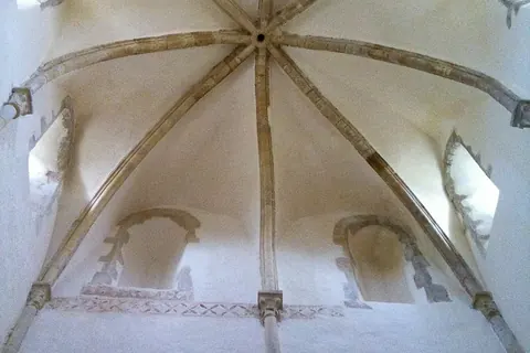 Enduits intérieurs — Église d’Orval (50).